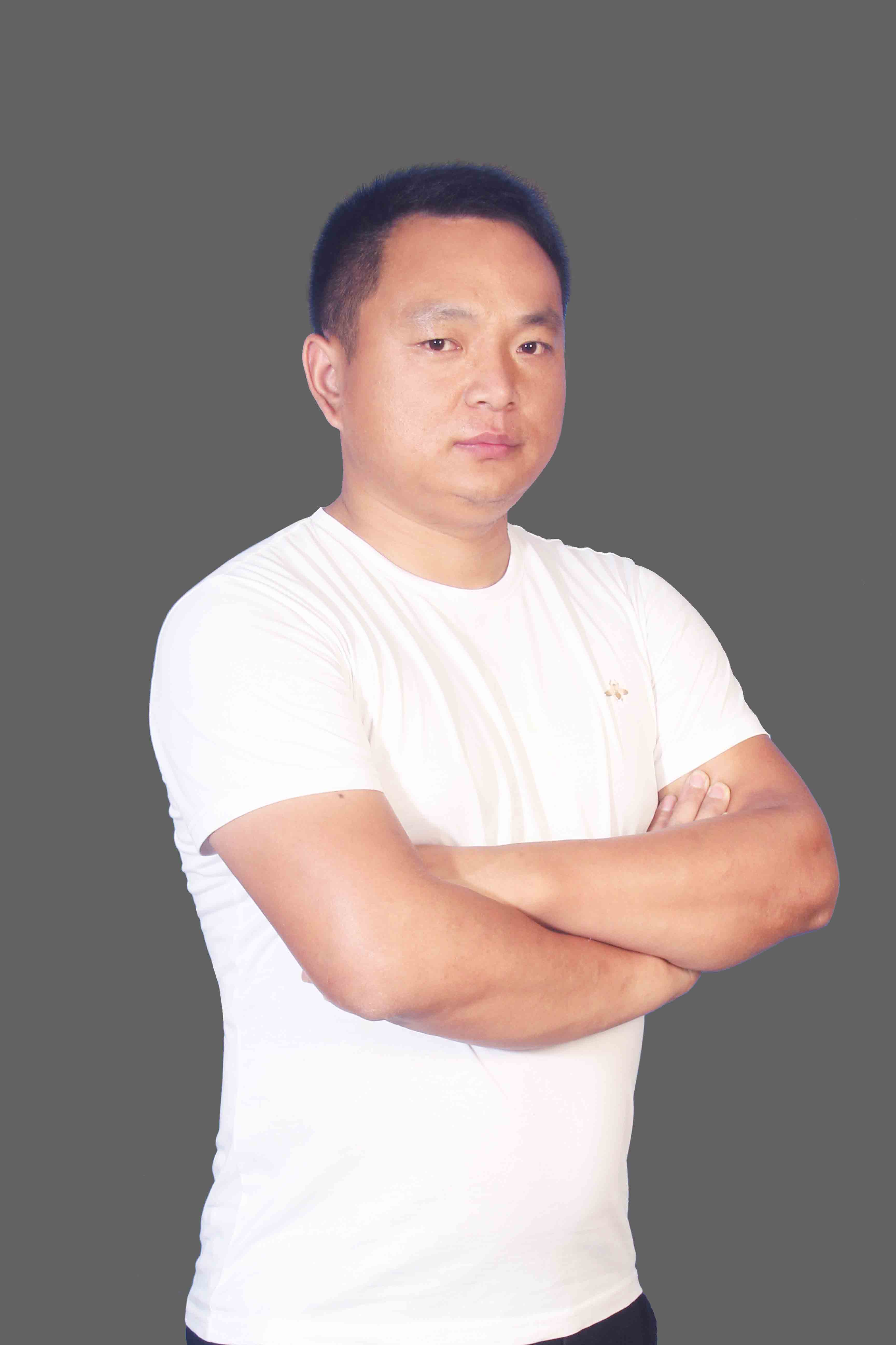 施工队长许升平